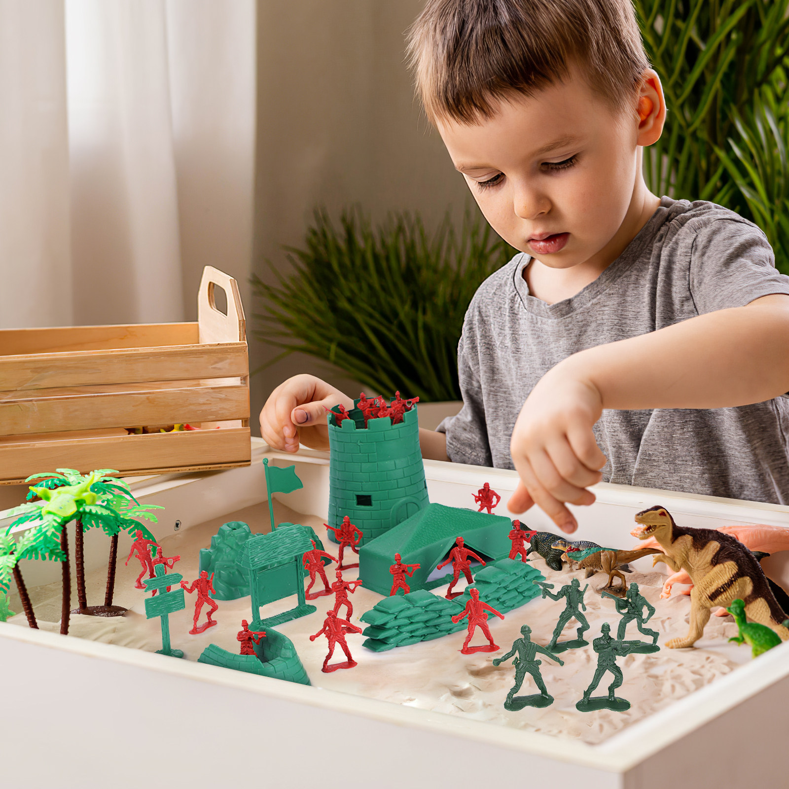 Men Accessories Kit - 200Pcs Mini Soldier Set Plastic Military