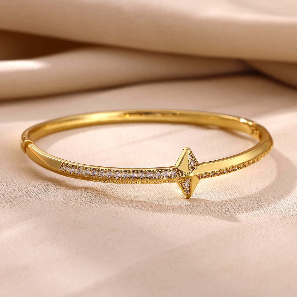 Crystal Star Bangle For Women  - Men'S Accessories Best review and price